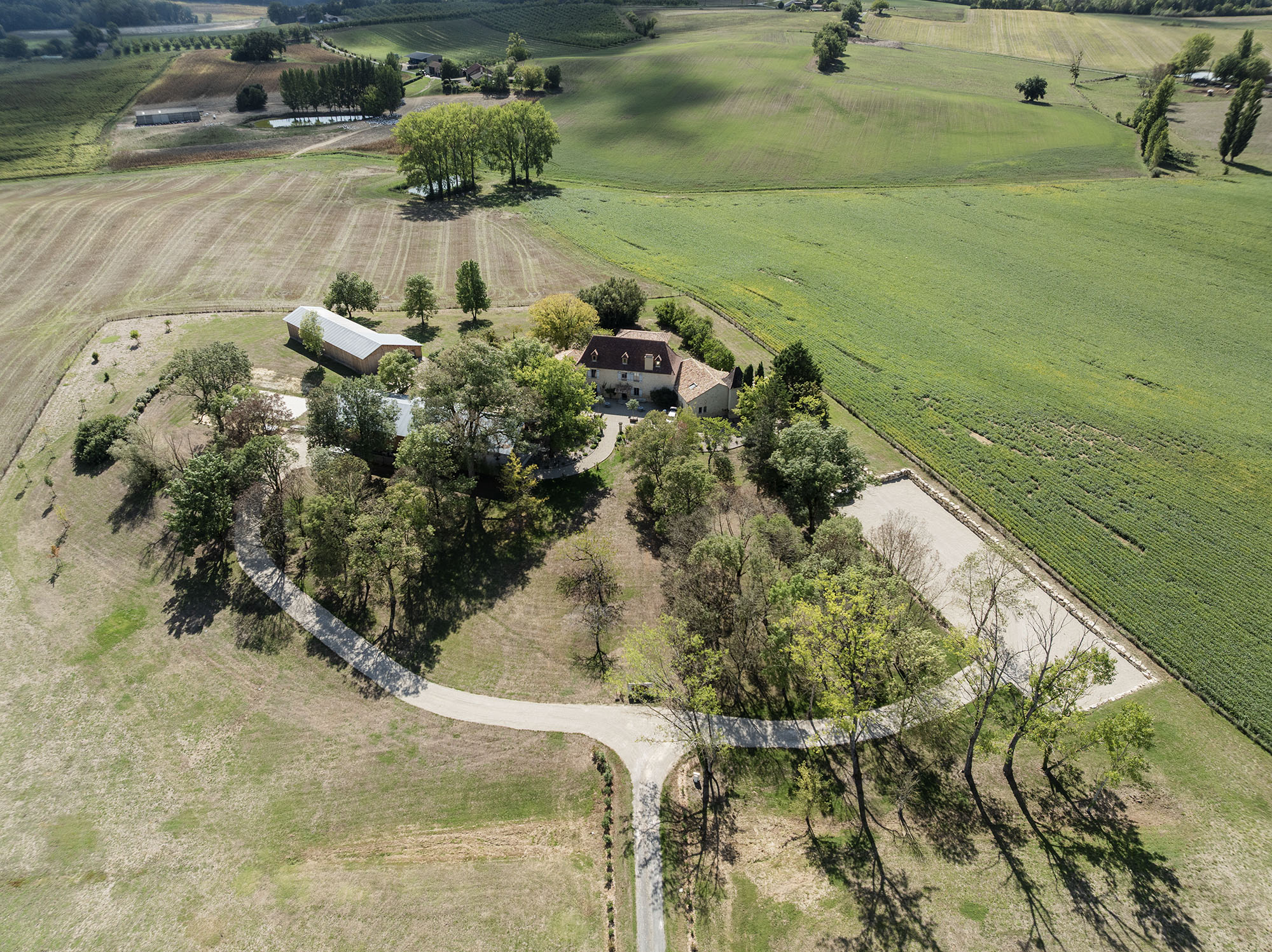 Vue aérienne drone domaine Villa Biloba Périgord — mariage Villa Biloba Périgord FRAME